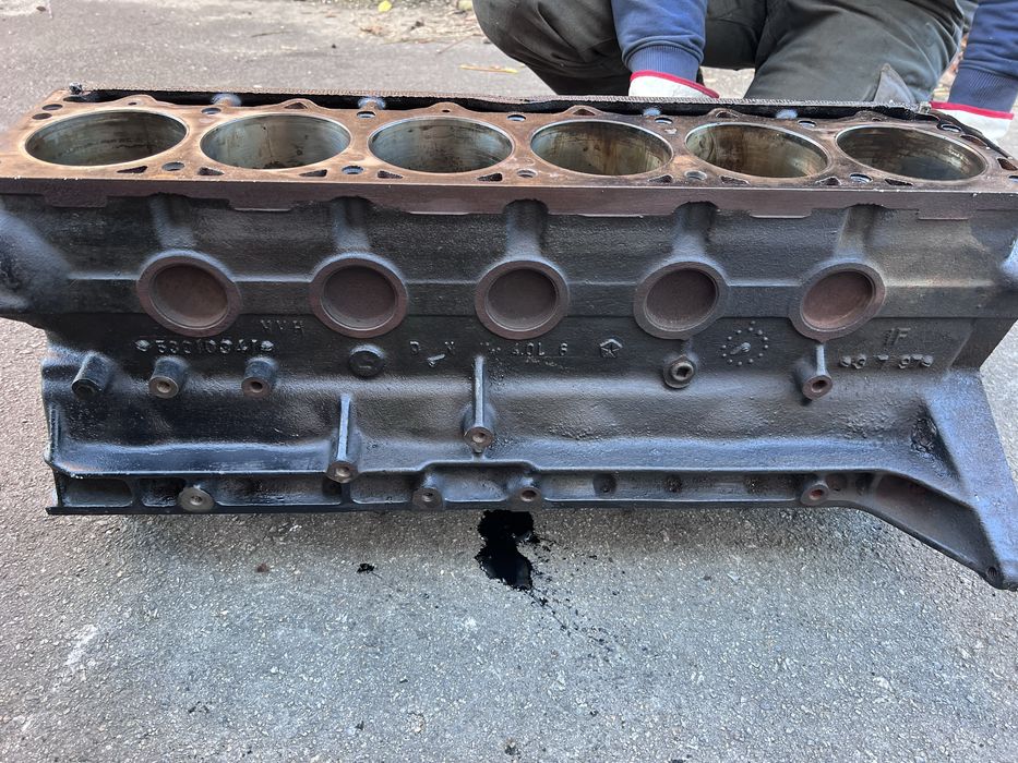 Двигун блок головка Jeep Grand Cherokee 4.0 мотор двигатель