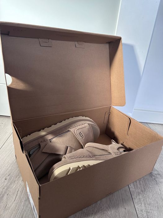 Wyjątkowe buty UGG na wiosnę/lato (oryginalne/nowe)