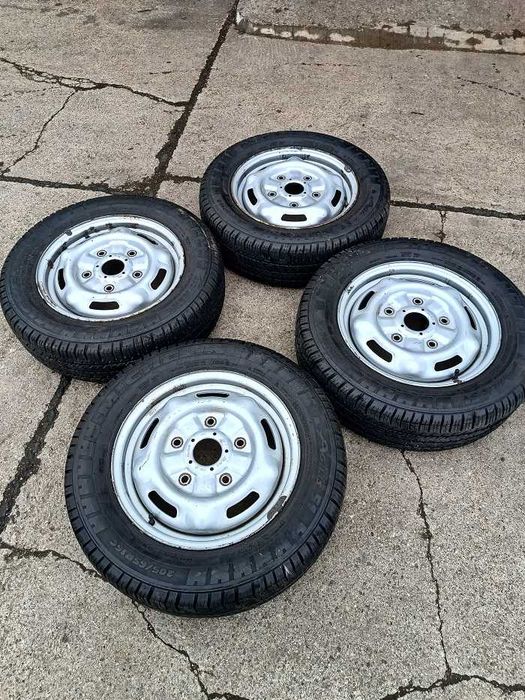 Koła Ford Transit 205/65 R16C