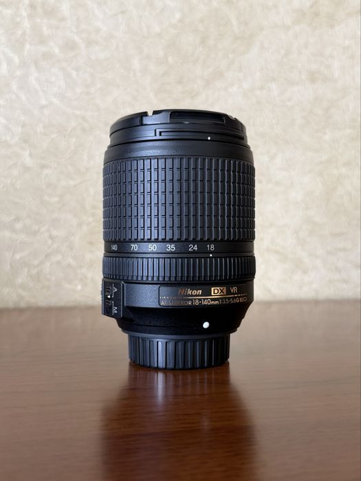 AF-S NIKKOR 18-140 mm 1:3.5-5.6G ED