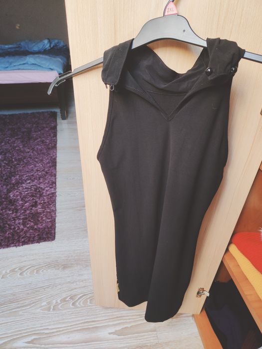 Sprzedam sukienkę z cekinami