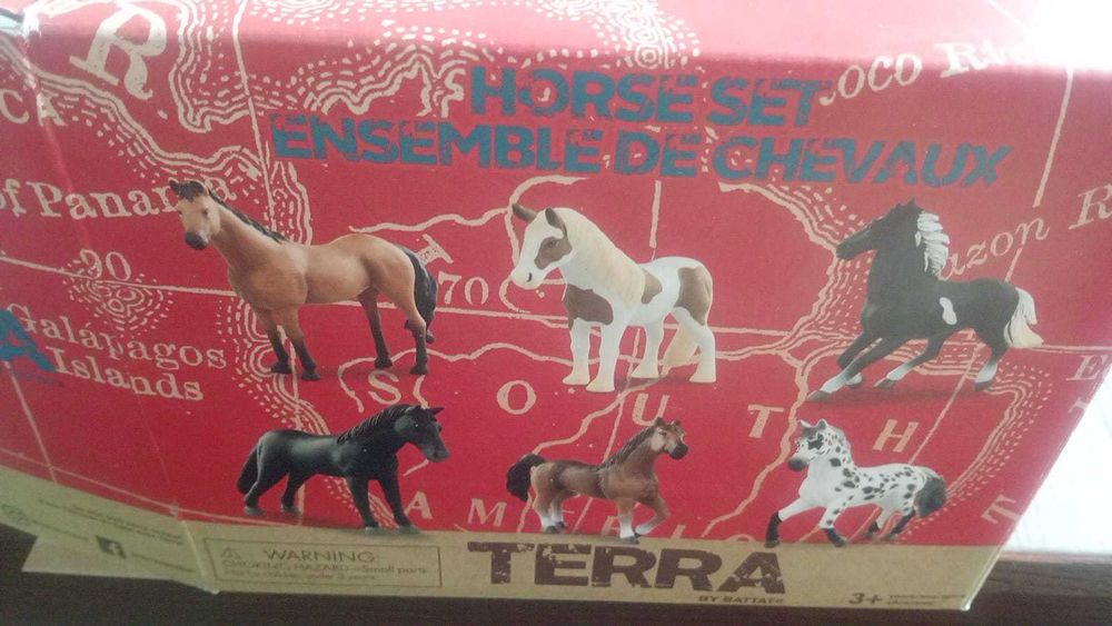 Conjunto 6 Cavalos Colecionáveis Terra by Battat (Novos / Selados)