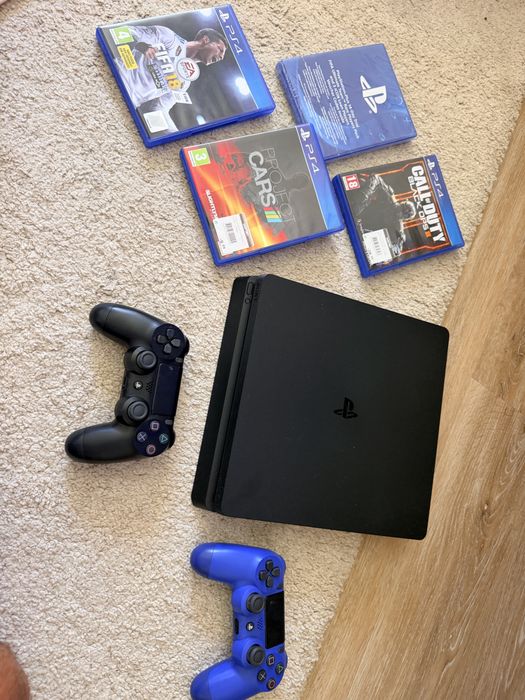 Playstation 4 Slim 1TB Black