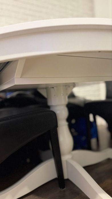 Okrągły stół Ikea biały