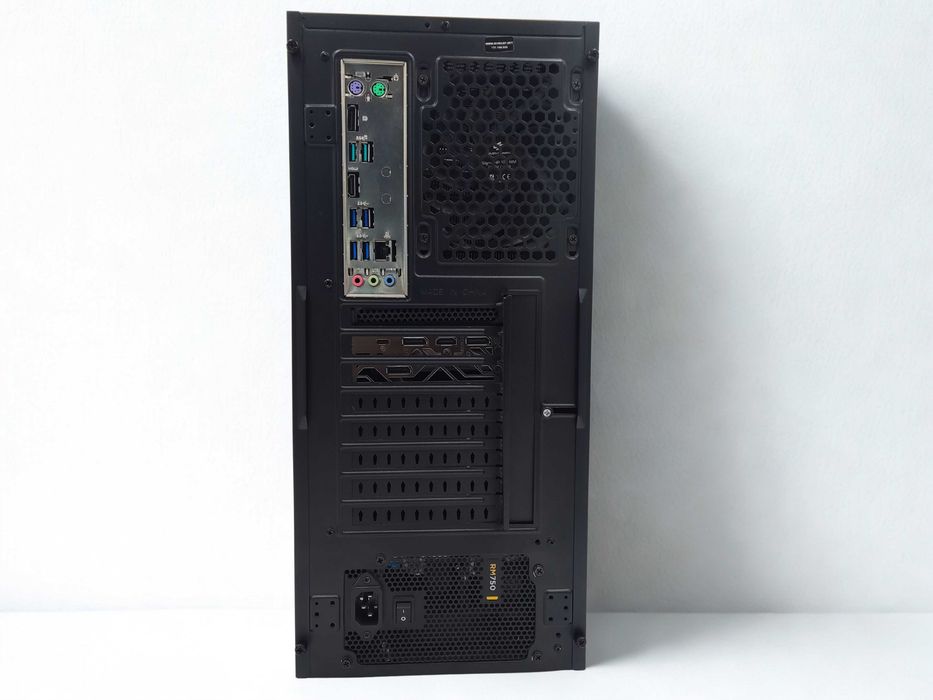 Komputer stacjonarny ASUS i7-k 32GB 512 SSD 1TB HDD RTX 2070 W11 GW FV