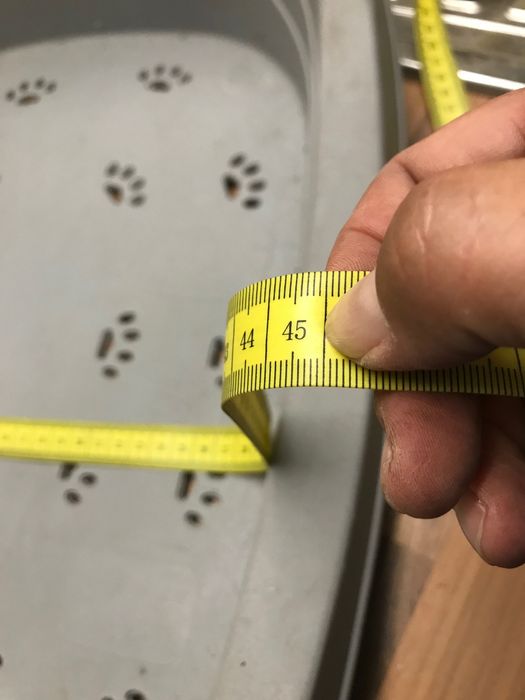 Cama de gato ou cão pequeno. Cinzento