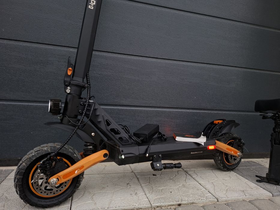 Електросамокат Kukirin G2 PRO.