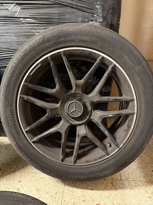 Jantes Mercedes-Benz AMG 19" + Pneus Continental / Bridgestone
