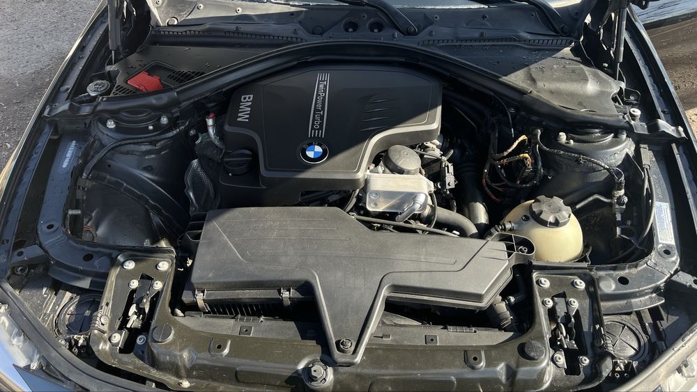 BMV f30 . Авто в гарному стані . Робити нічого не потрібно