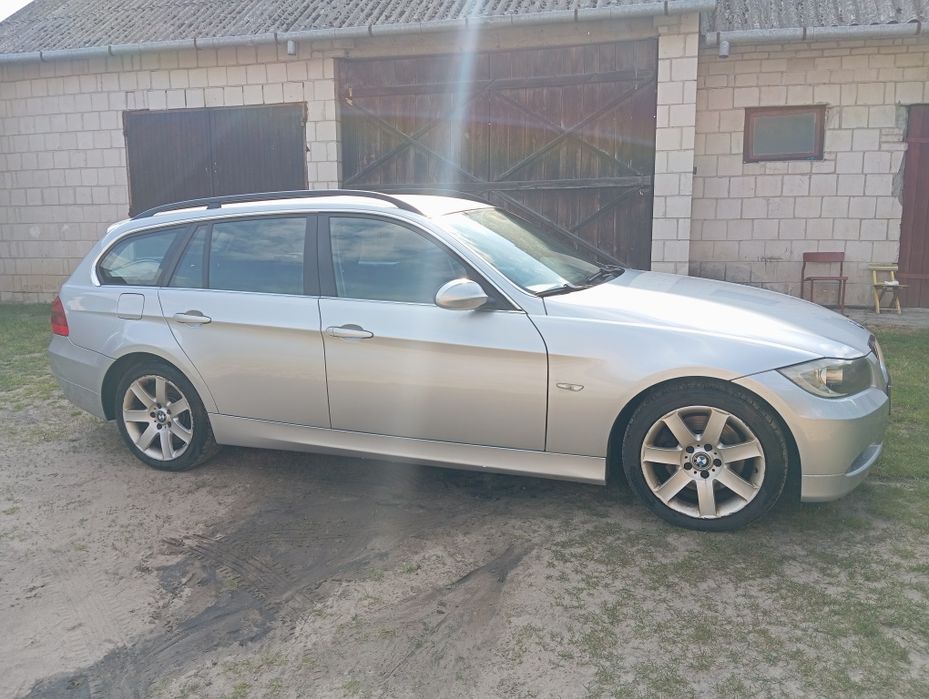 BMW E91 330 xd 2006r