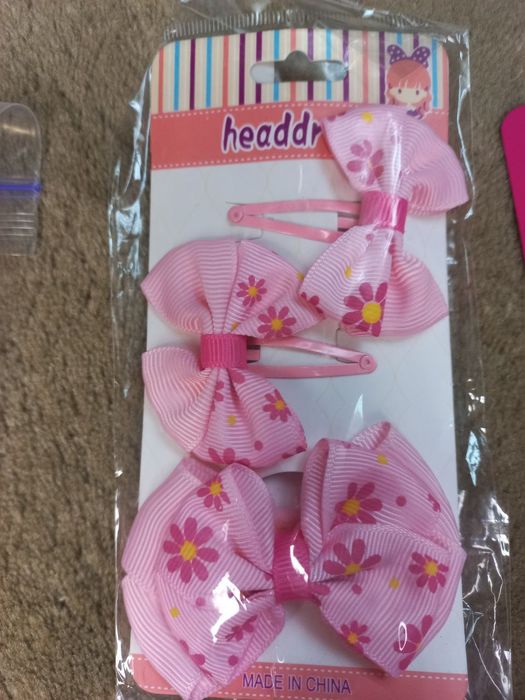 Резинки (гумки) для волосся дівчинки