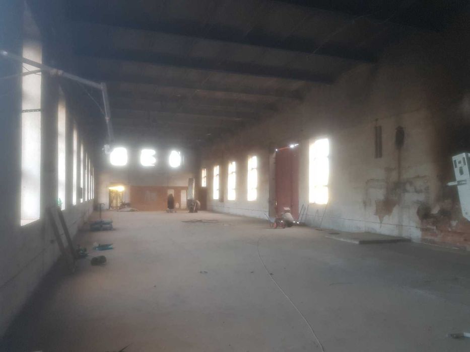 Промислове приміщення 500-5000м2 склад виробництво з гуртожитком