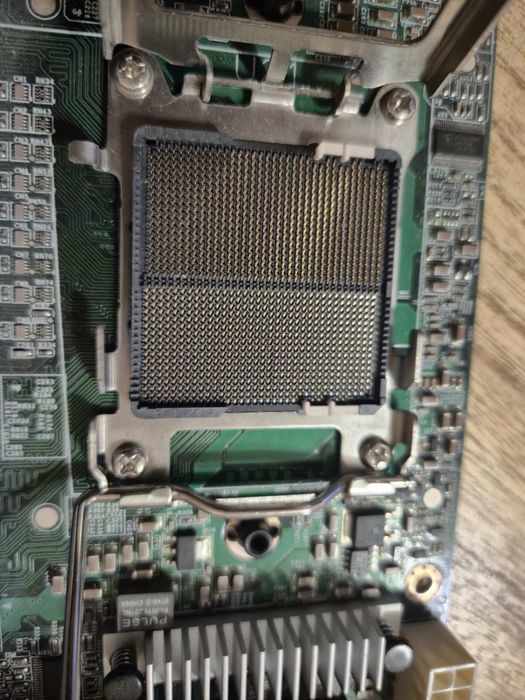 Материнка tyan s3992