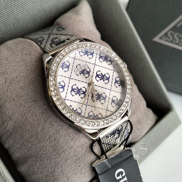 Guess Claudia жіночий Годинник