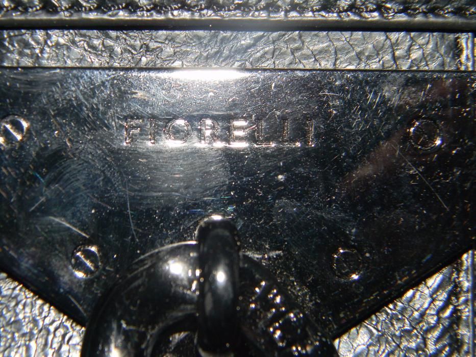 Женская кожаная сумка Fiorelli