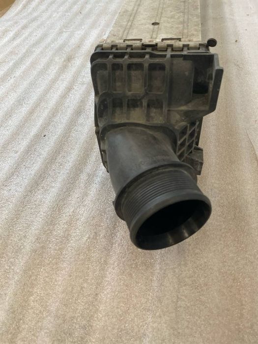 Audi q5 sq5 80a 3.0 радіатор інтеркулера