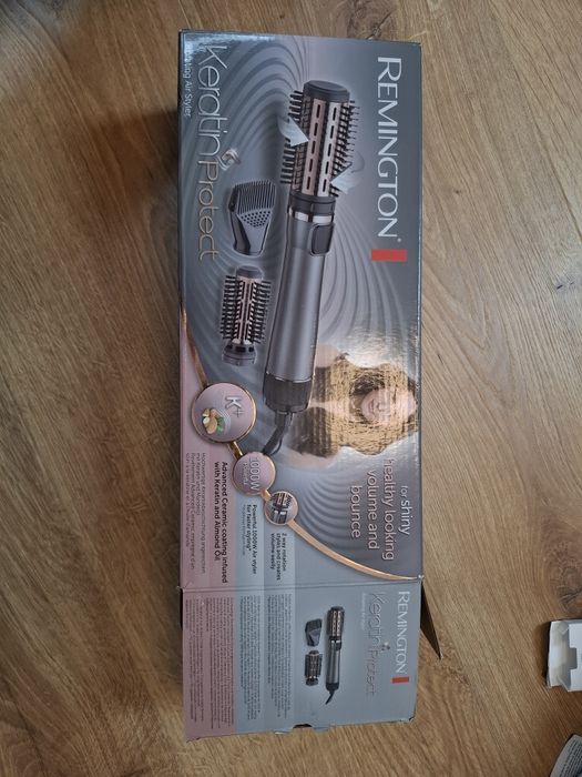 Suszarko-lokówka obrotowa Remington Keratin Protect AS8810 – jak nowa