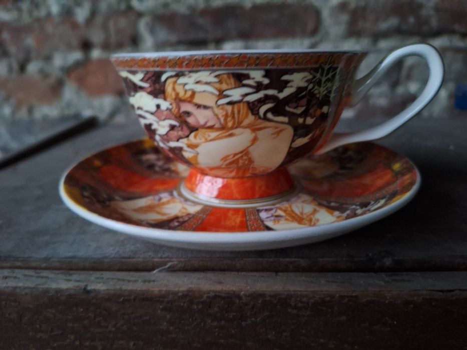 Filiżanka porcelanowe.