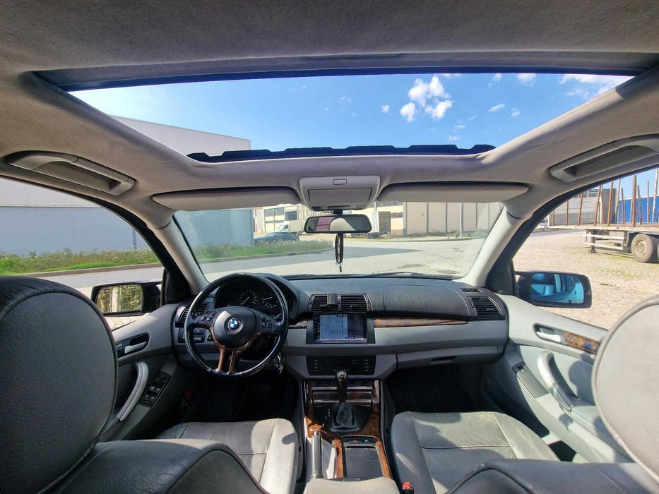 BMW X5 3.0 D cx automática