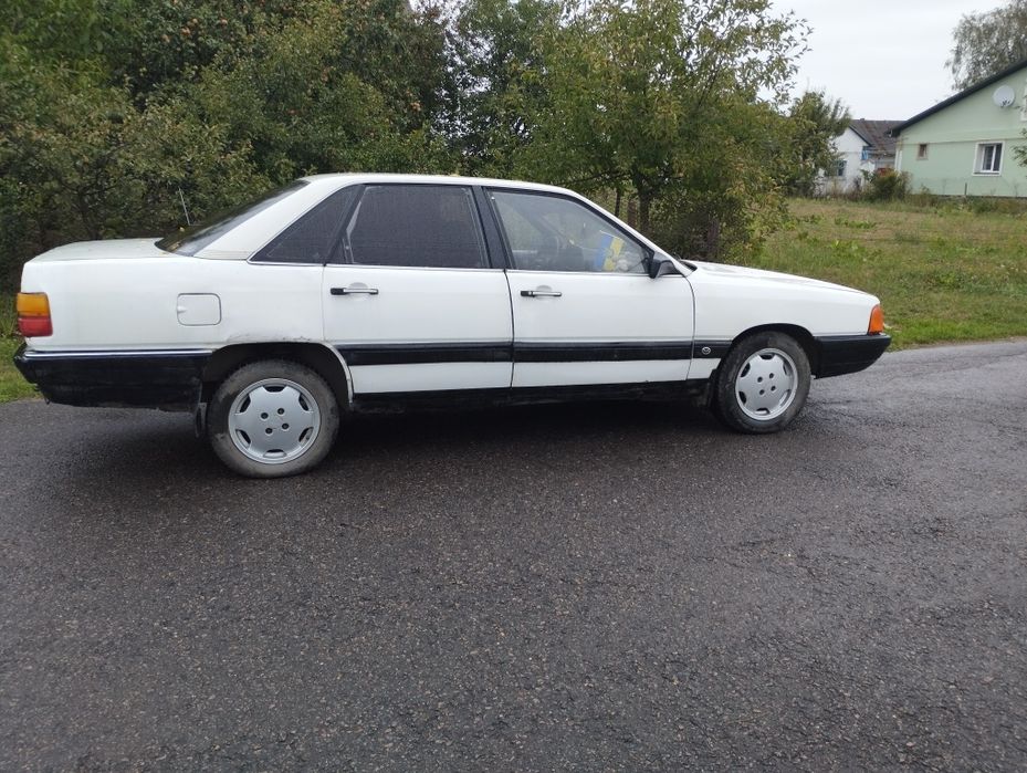 Продам Ауди 100 c3