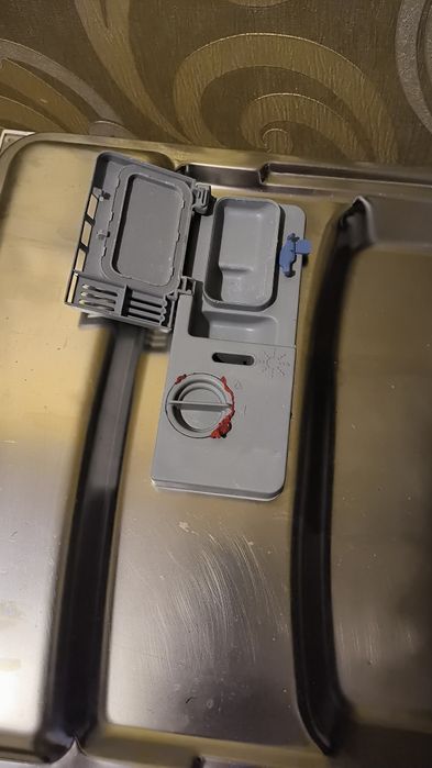 Продам посудомийку indesit ide 44