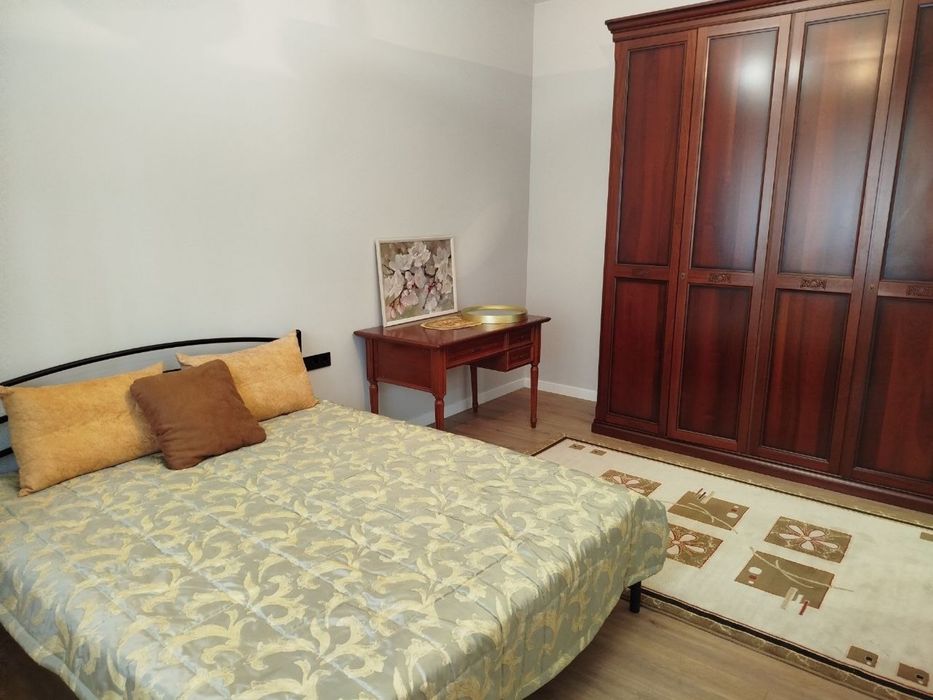 Продам БУДИНОК з якісним ремонтом в Ворзелі