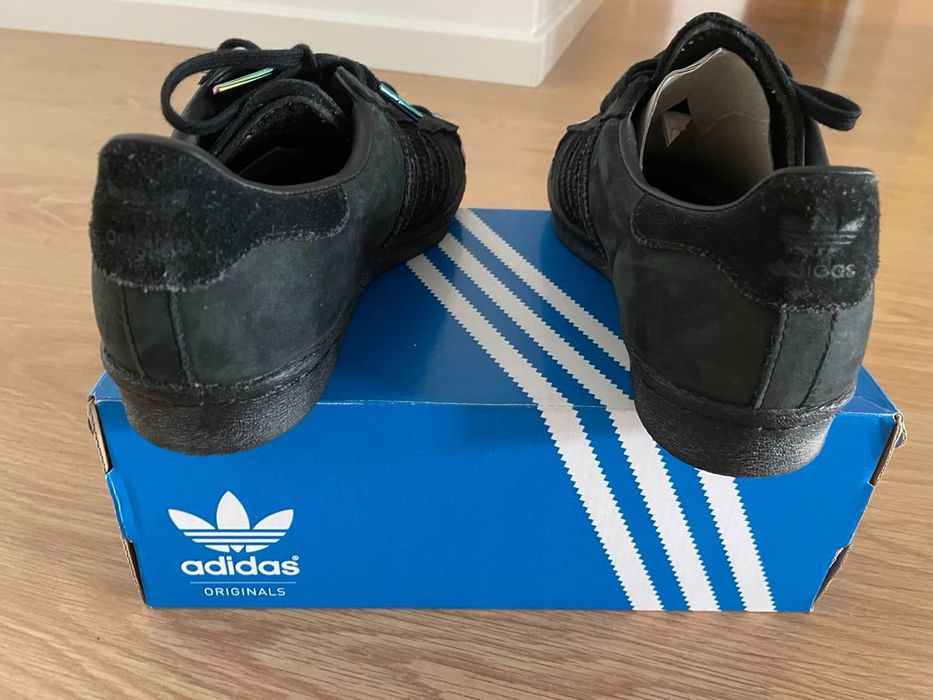 calçados sneakers adidas