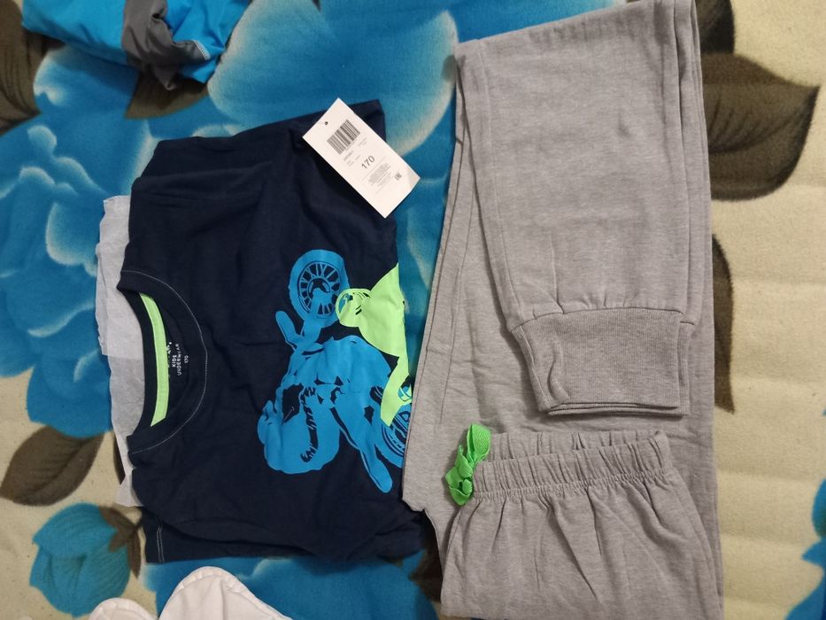 Piżama chłopięca roz. 170 nowa
