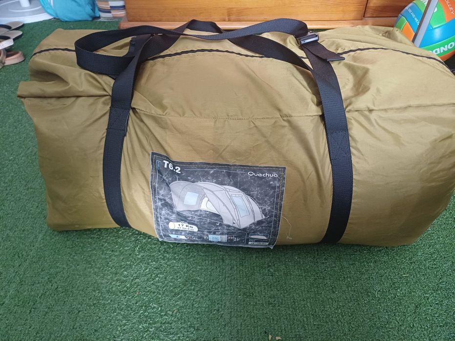 Tenda campismo Quechua T6.2  ( 2 quartos)