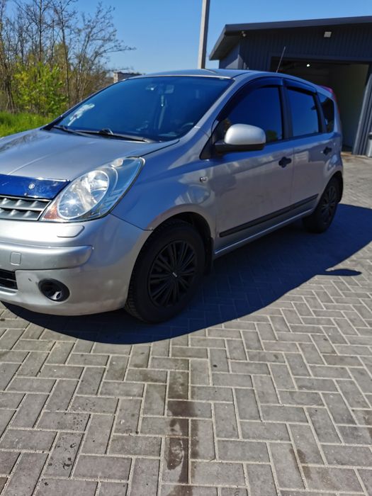 Продам Nissan Note 2007 1.4