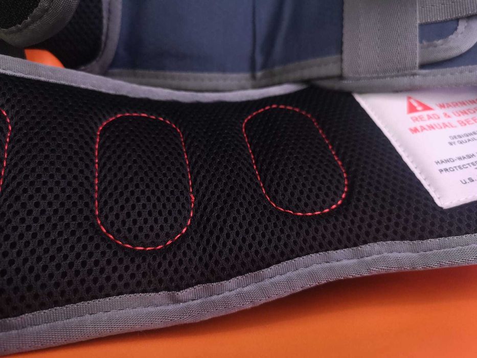 Assento de transporte de criança em ombros