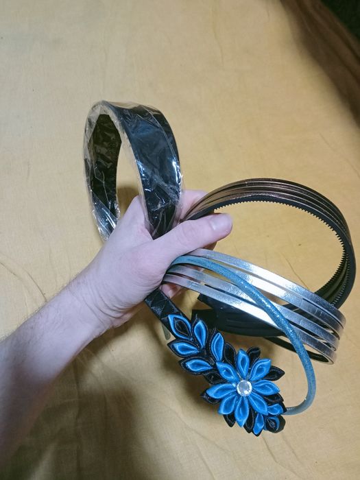 Обручи женские новые