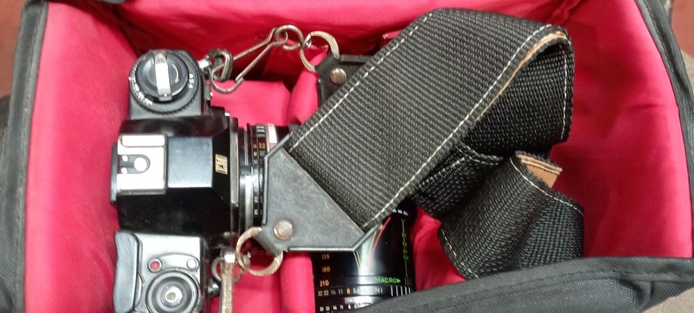 Пропоную досить рідкісний Nikon Em