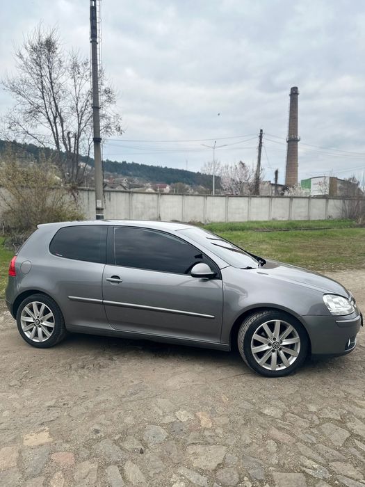 Volkswagen Golf 5