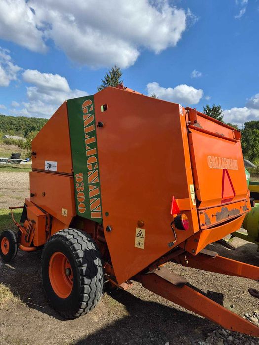продам прес підбирач Галигани 9300