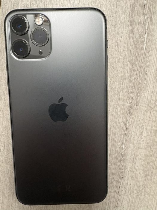 iPhone 11 Pro  64 GB z oryginalnym pudełkiem