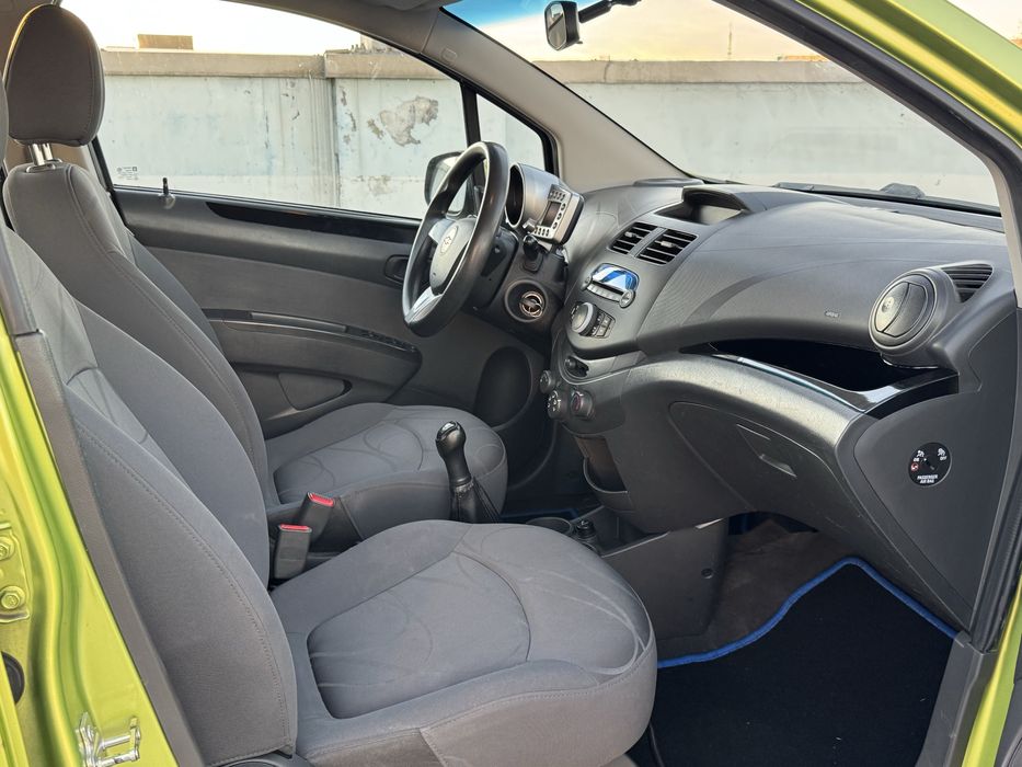 Chevrolet Spark 2011 rok 1.2 benzyna 82KM Klima 2 kpl kol