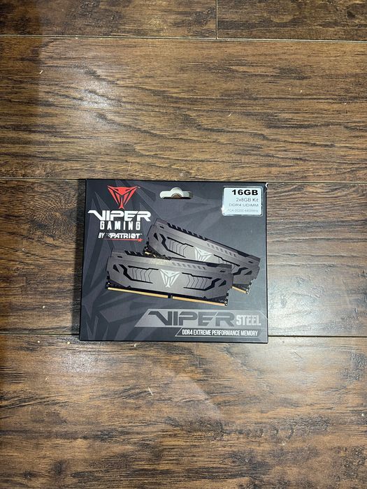 pamięć RAM Patriot Viper Steel DDR4 – 16 GB 4400 Mhz