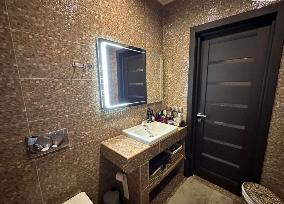 Стильна 2-к квартира 70 м² ЖК Позняки 4-А