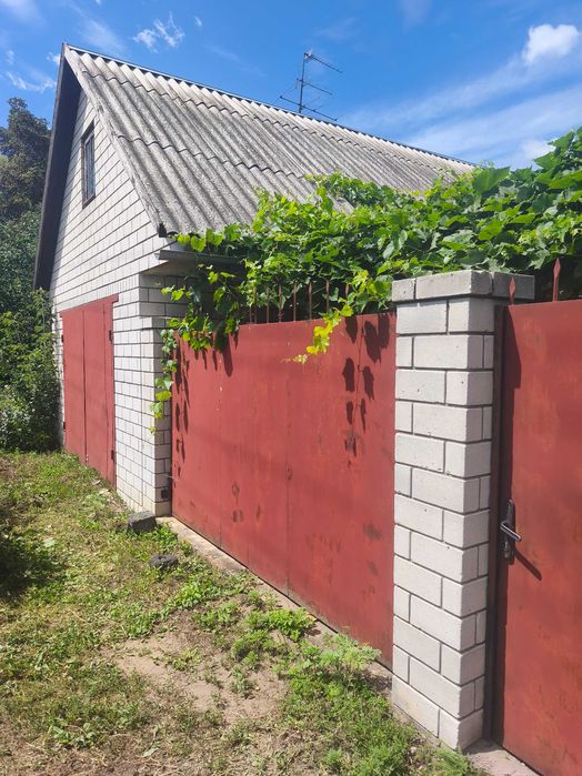 Продам дом Златополь