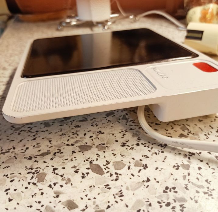 Płyta podgrzewająca marki Philips, Holandia.