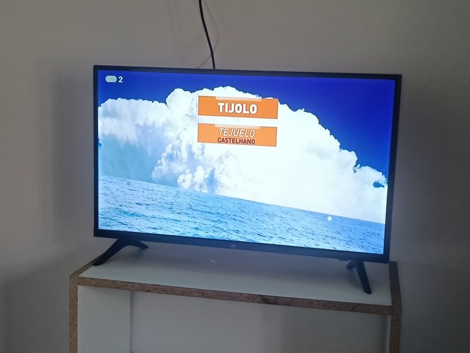 Vendo plasmas praticamente novos