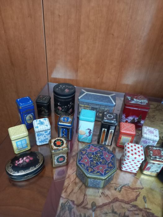 Coleção de latas