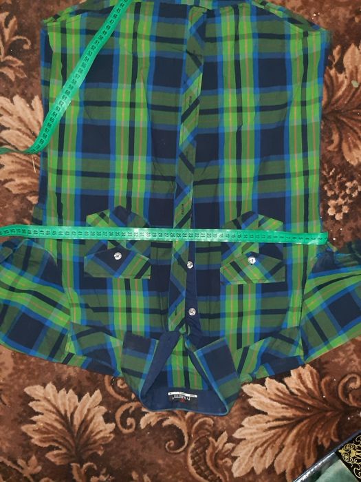 Чоловіча теніска розмір М