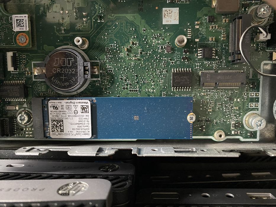 Компʼютер HP 600 g5 i3-9100T/8/256ssd/ Ліцензія віндовс