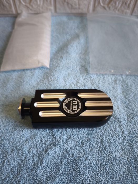 Pedal de freio para motocicleta BMW R18 R18B R18TC 2020 2021 2022 2023, com suporte para os pés e pedal alargado em alumínio CNC