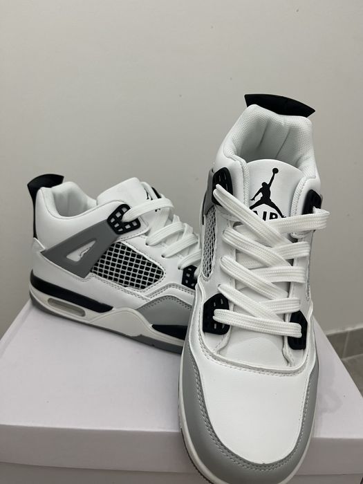 Buty Jordan Retro 4 , rozmiar 39