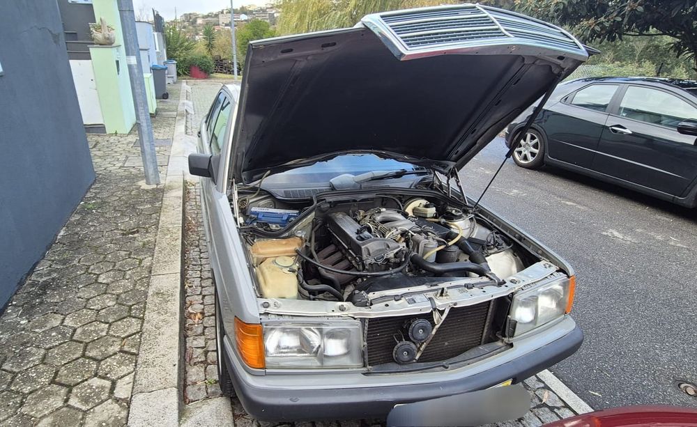 Mercedes-Benz 190D 2.0 (W201) – 1990