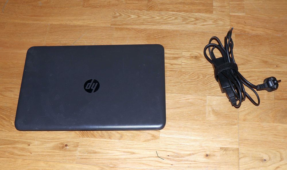 Laptop HP 250 G4 i3 4GB RAM Dysk SSD 128GB Win 10
