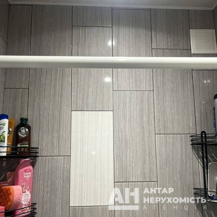 Продається  4-к квартира в Кропивницькому , р-н Ю. Коваленка (Велмарт)